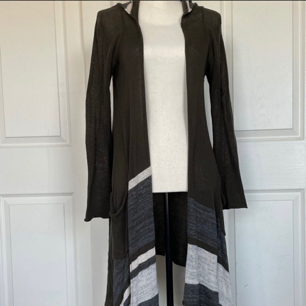 Altar’d State lightweight high low cardigan, S
